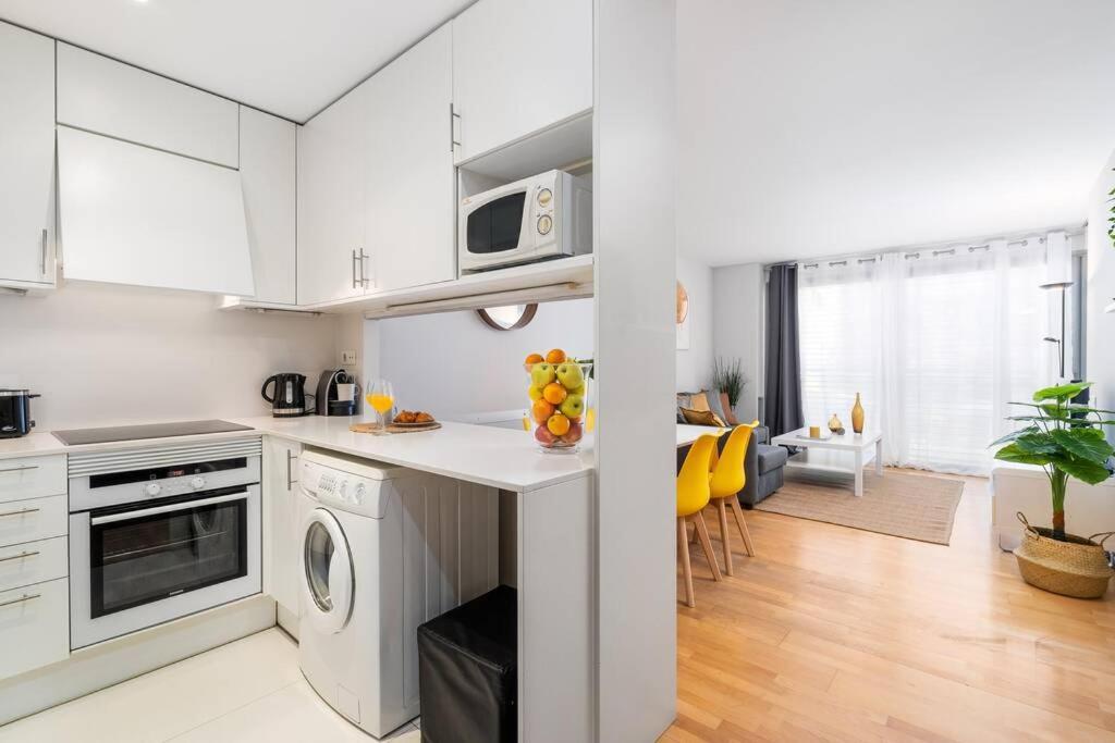 Lodging Apartments Monumumental Free Parking Barselona Dış mekan fotoğraf